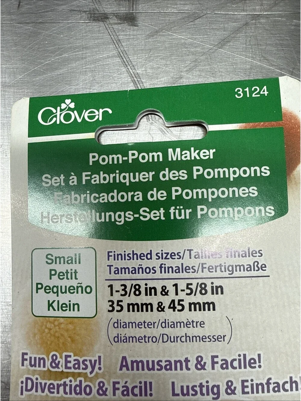 NEW IN PKG Clover Pom-Pom Maker Small 1-3/8